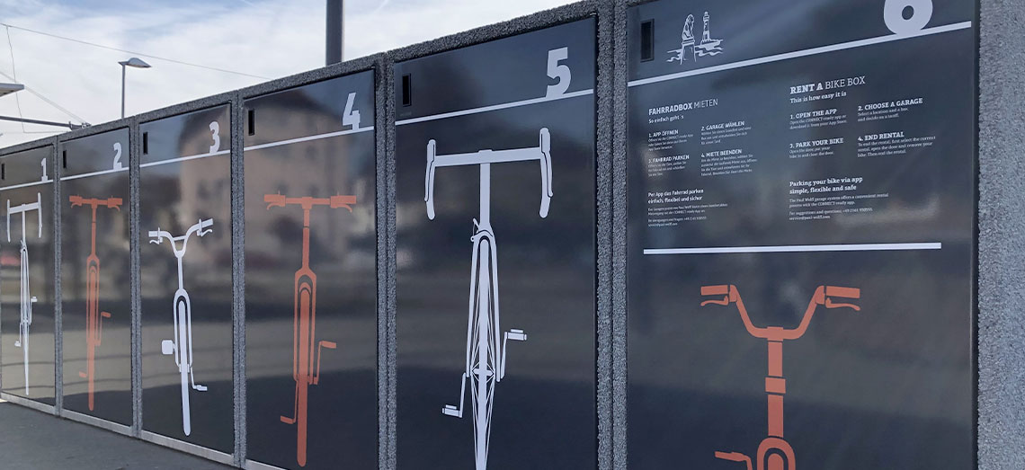 Die Fahrradboxen am Bahnhof Reutin können per App gemietet werden.